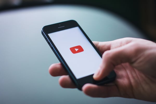 click-worthy content